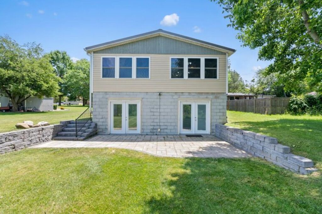 Photo of Outdoor in Lansing