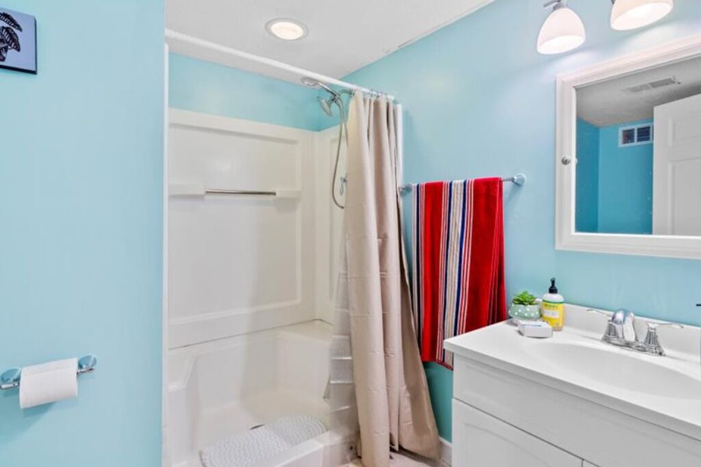 Photo of Bathroom in Lansing