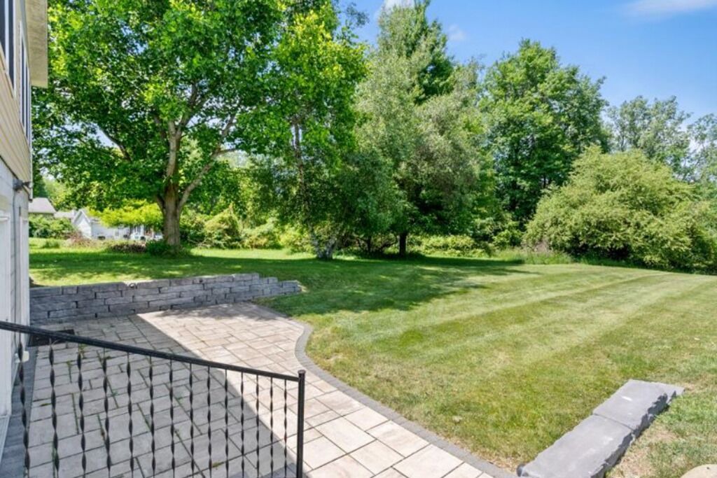 Photo of Outdoor in Lansing