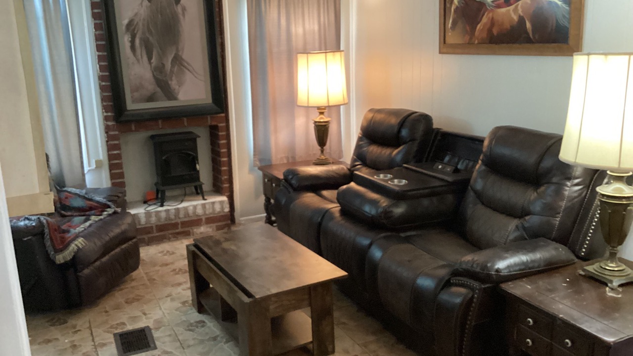 Photo of Livingroom in High Springs