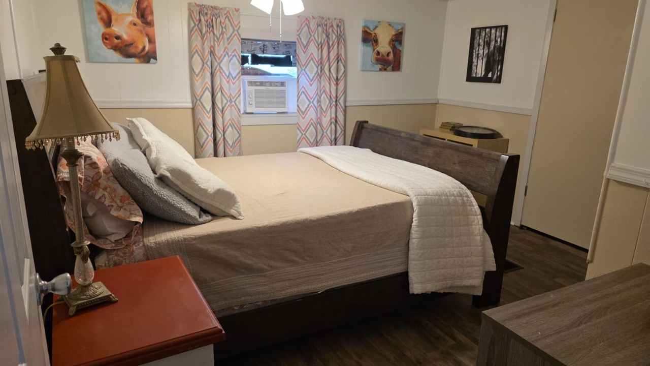 Photo of Bedroom in High Springs