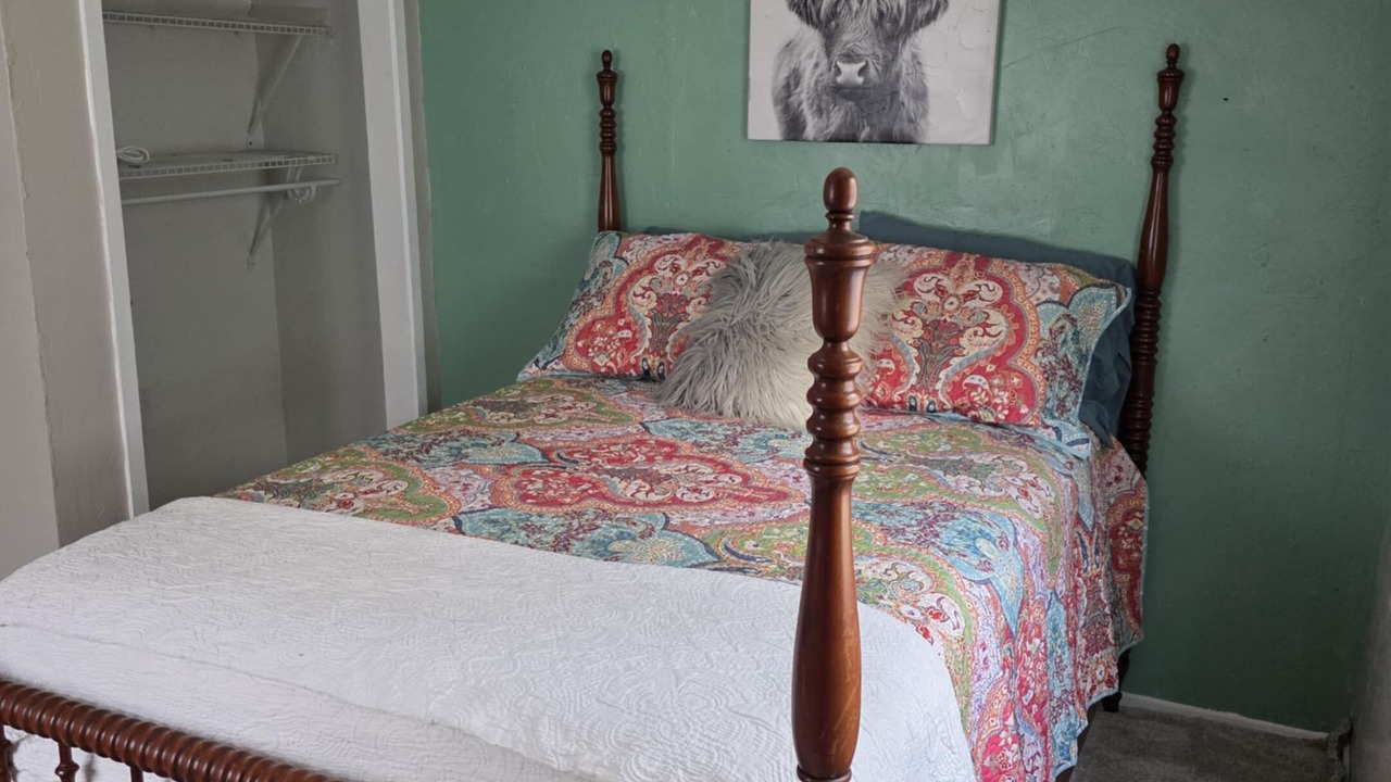 Photo of Bedroom in High Springs