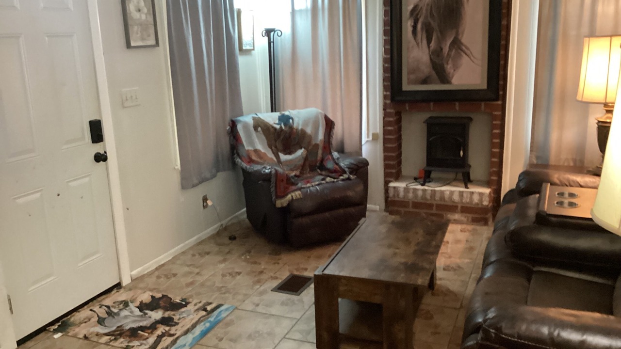 Photo of Livingroom in High Springs