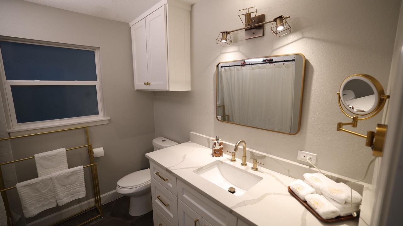 Photo of Bathroom in Spring Branch West