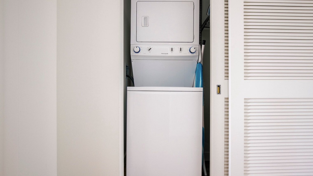 Photo of Others in West Loop Gate