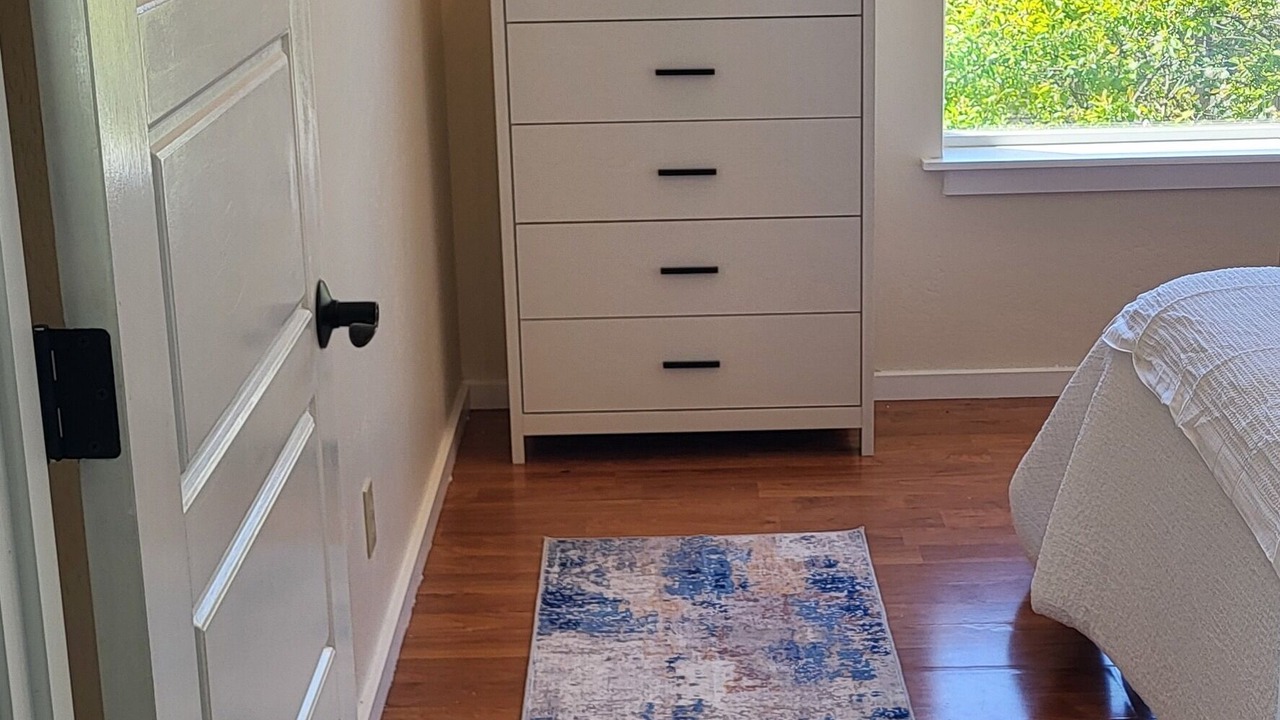 Photo of Bedroom in Arcata