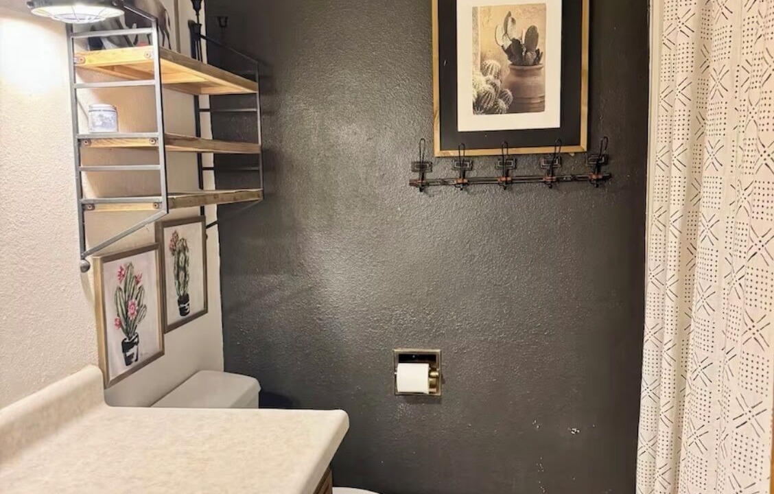 Photo of Bathroom in Clinton