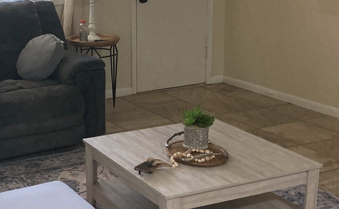 Photo of Livingroom in Mantachie