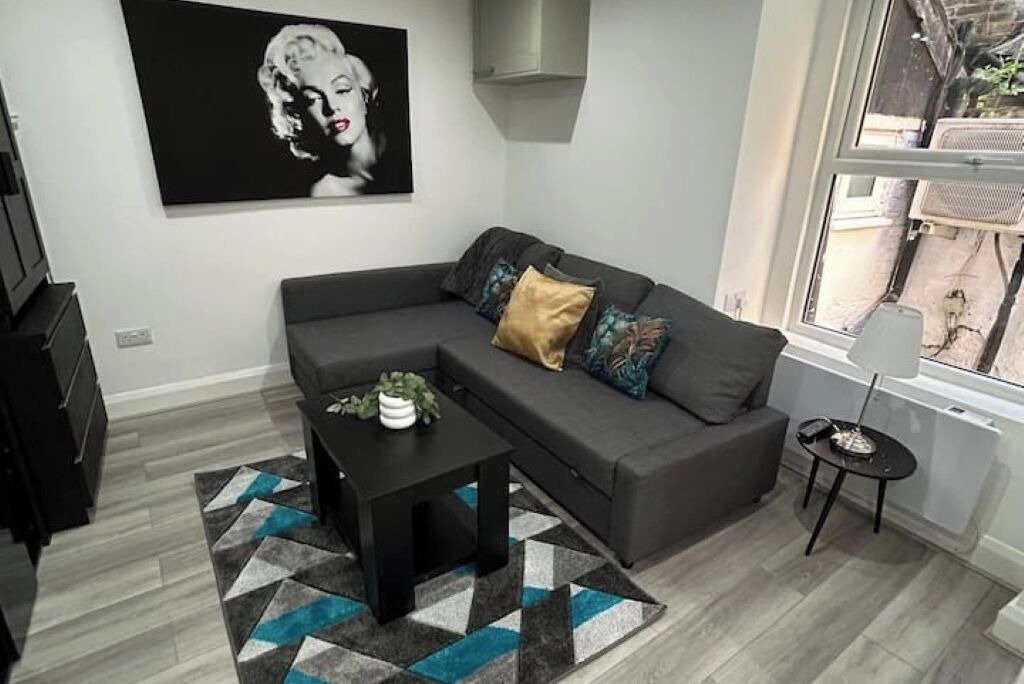 Photo of Livingroom in Northcote