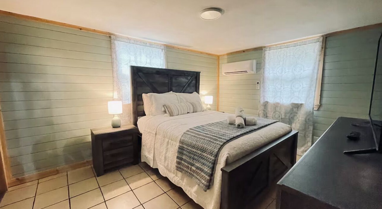 Photo of Bedroom in Cookson