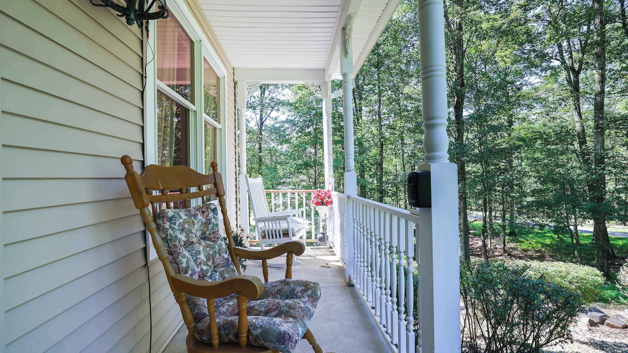 Photo of Patio Balcony in Swiftwater