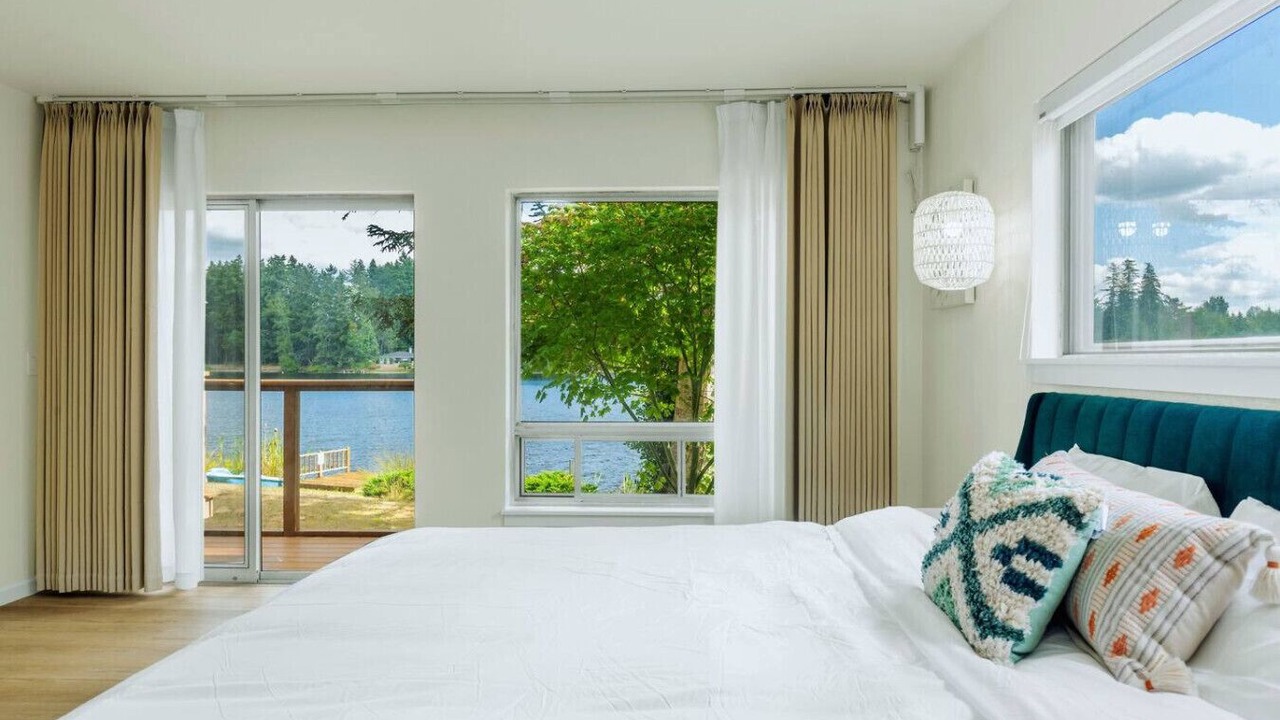 Photo of Bedroom in Lakeland South