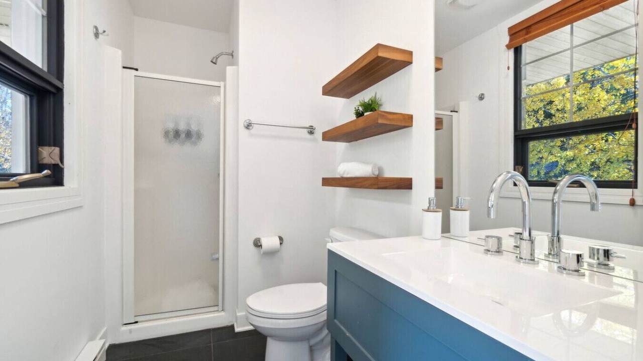 Photo of Bathroom in Tremblant-Les-Eaux