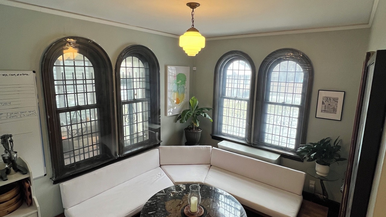 Photo of Livingroom in Detroit