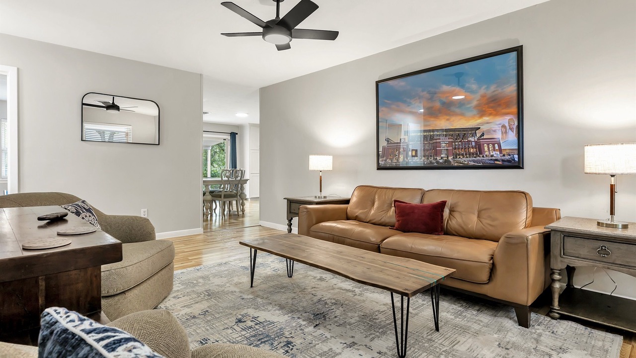 Photo of Livingroom in College Station