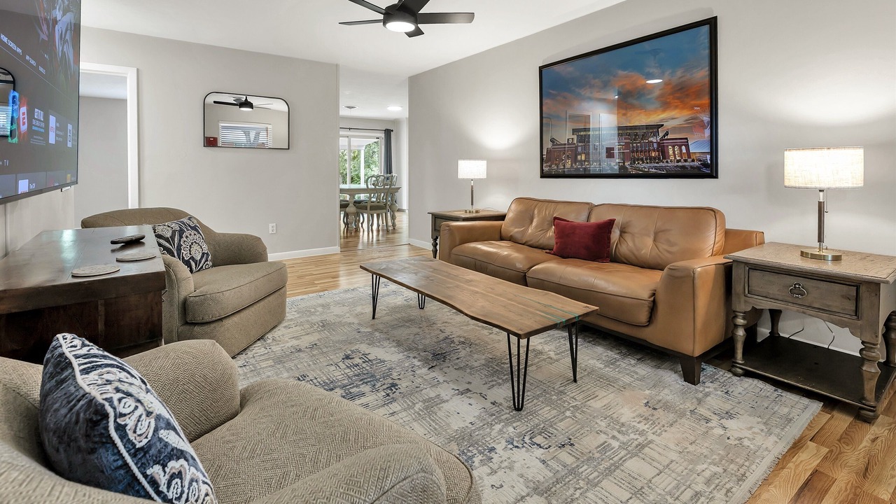 Photo of Livingroom in College Station