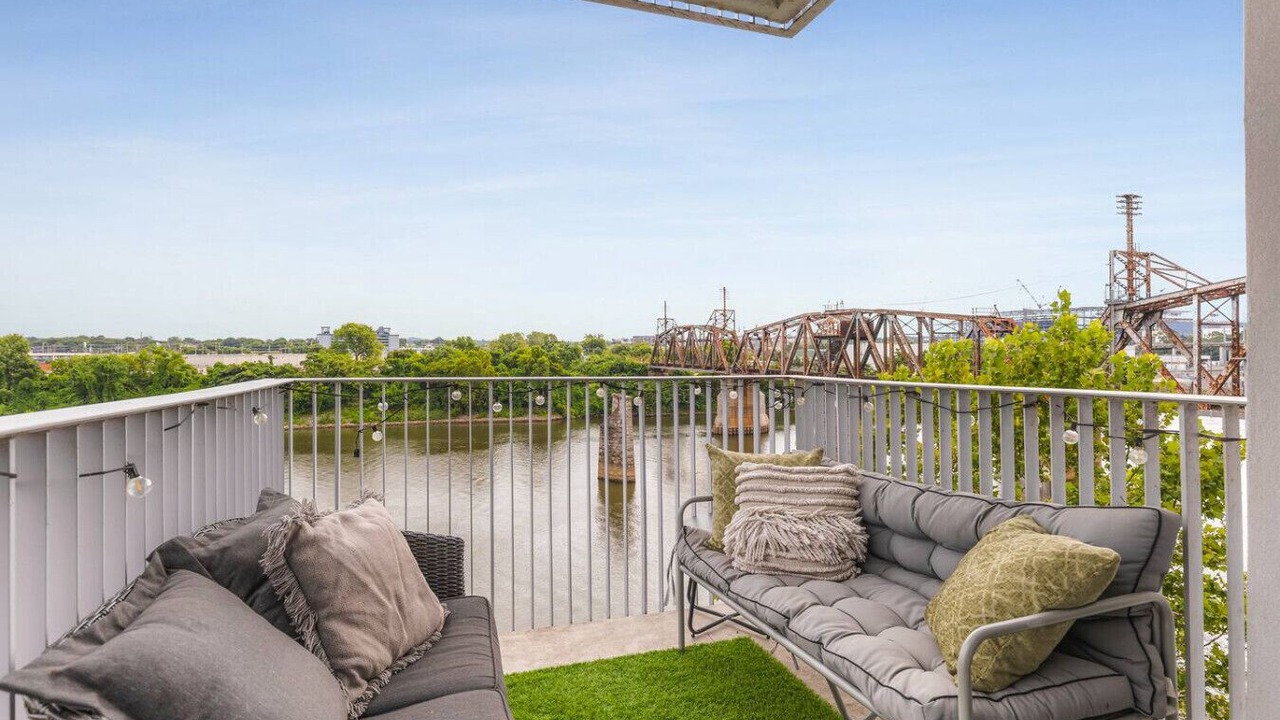 Photo of Patio Balcony in North Capitol