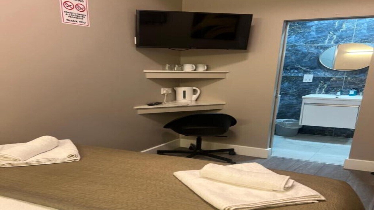 Photo of Others in Palmers Green