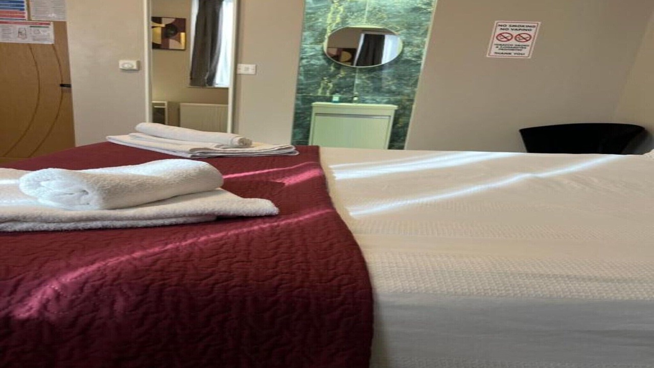 Photo of Others in Palmers Green