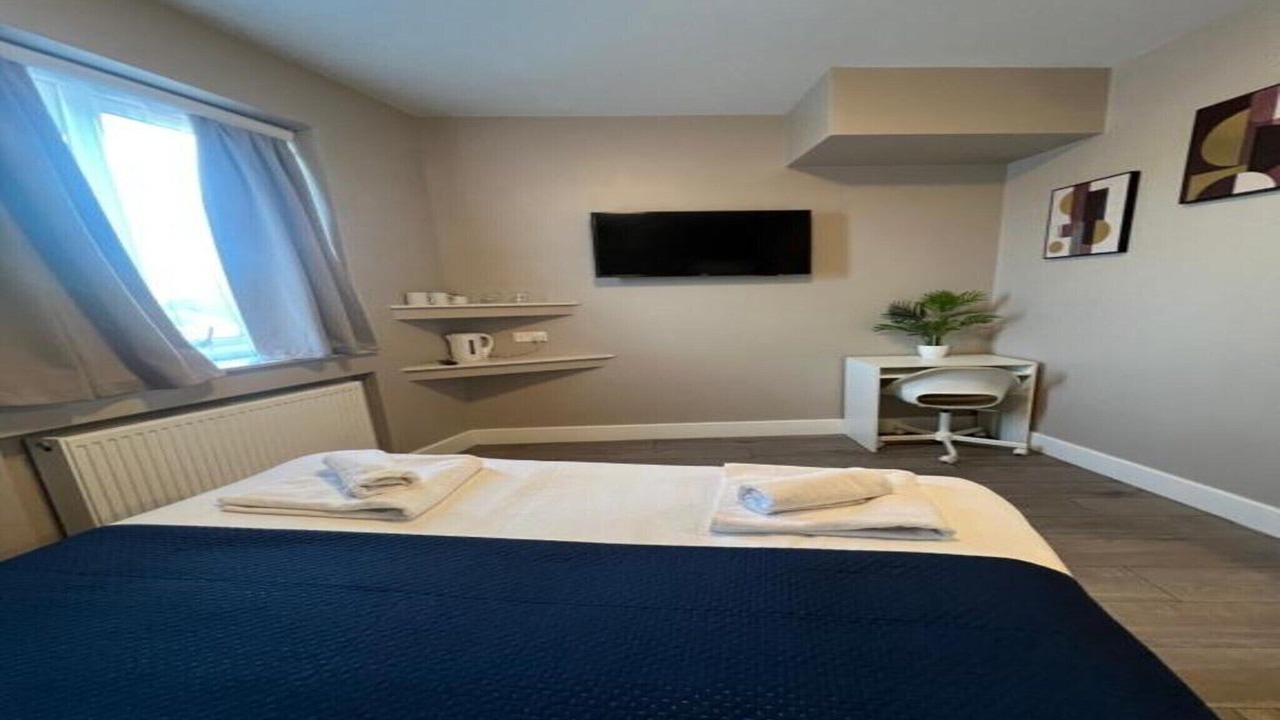 Photo of Others in Palmers Green