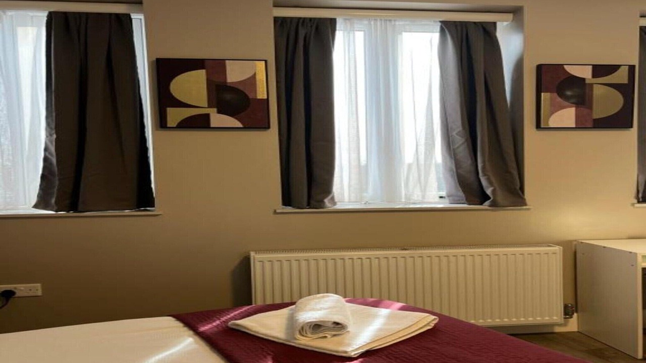 Photo of Others in Palmers Green