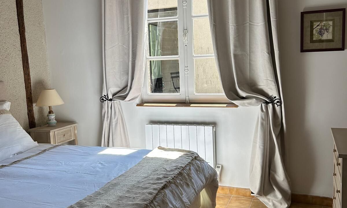 Photo of Bedroom in Cerdon