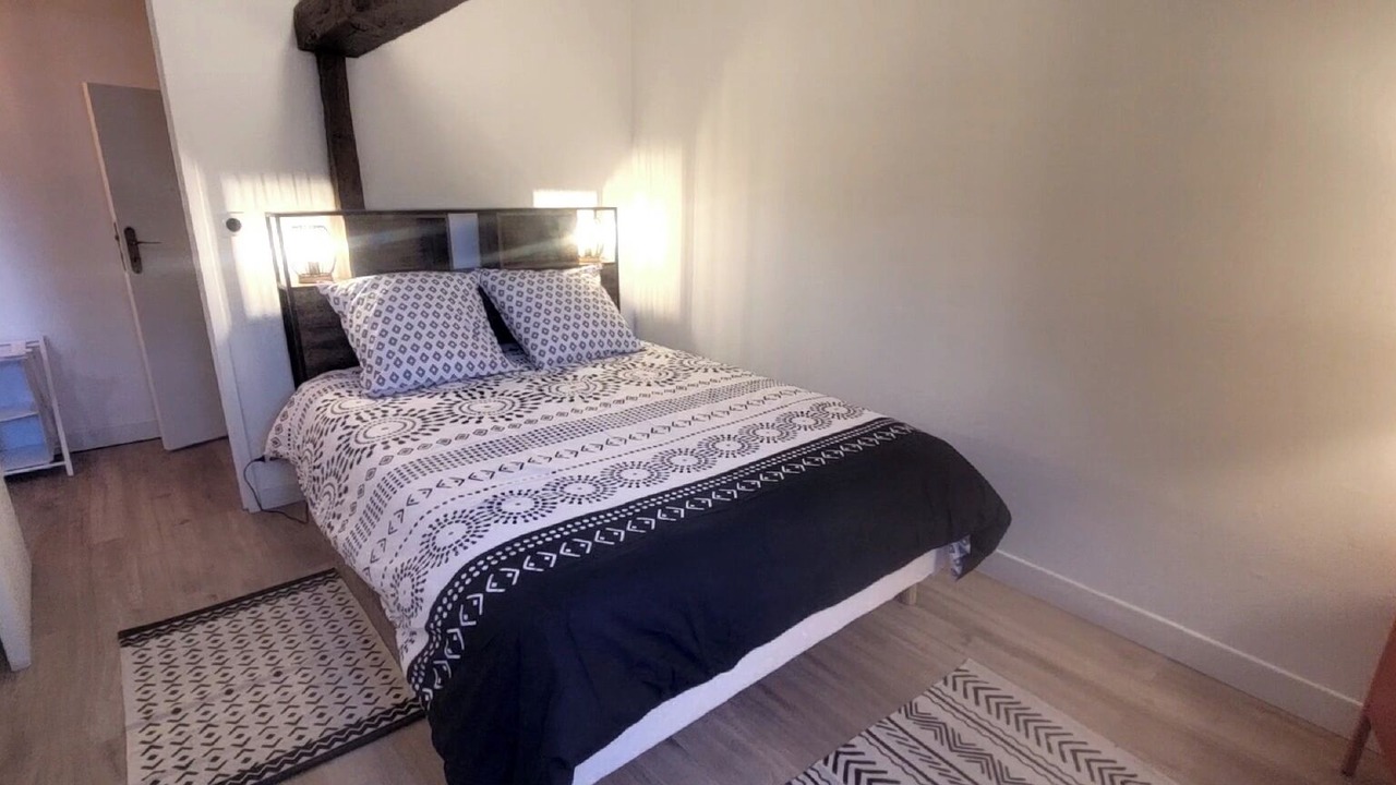 Photo of Bedroom in Cerdon