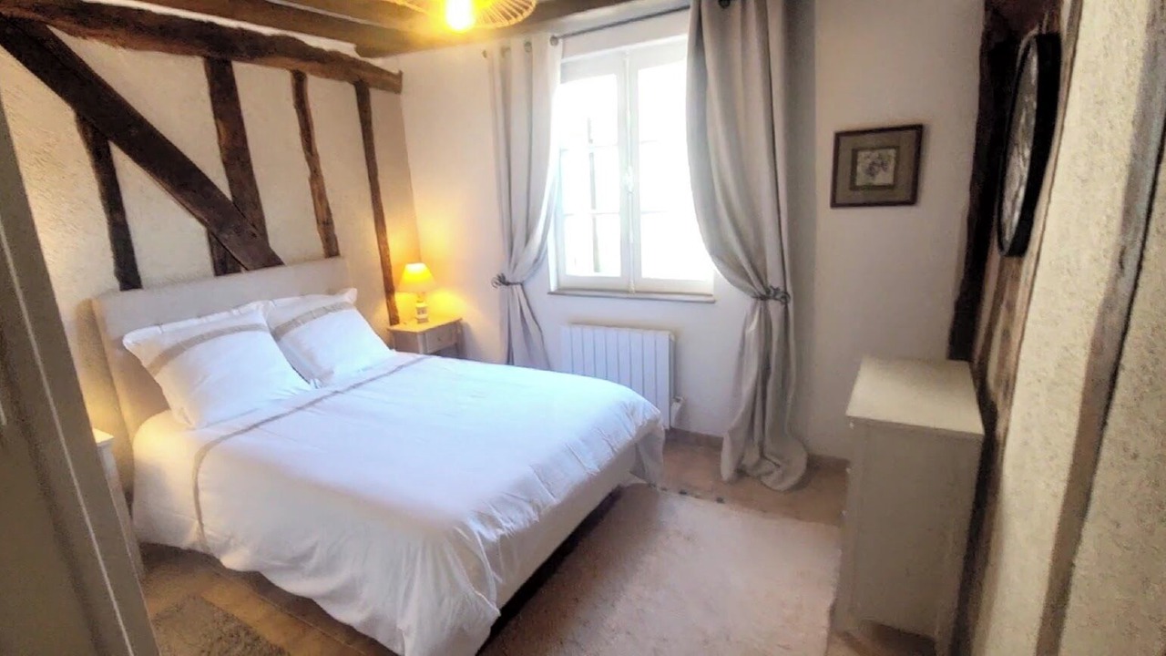 Photo of Bedroom in Cerdon