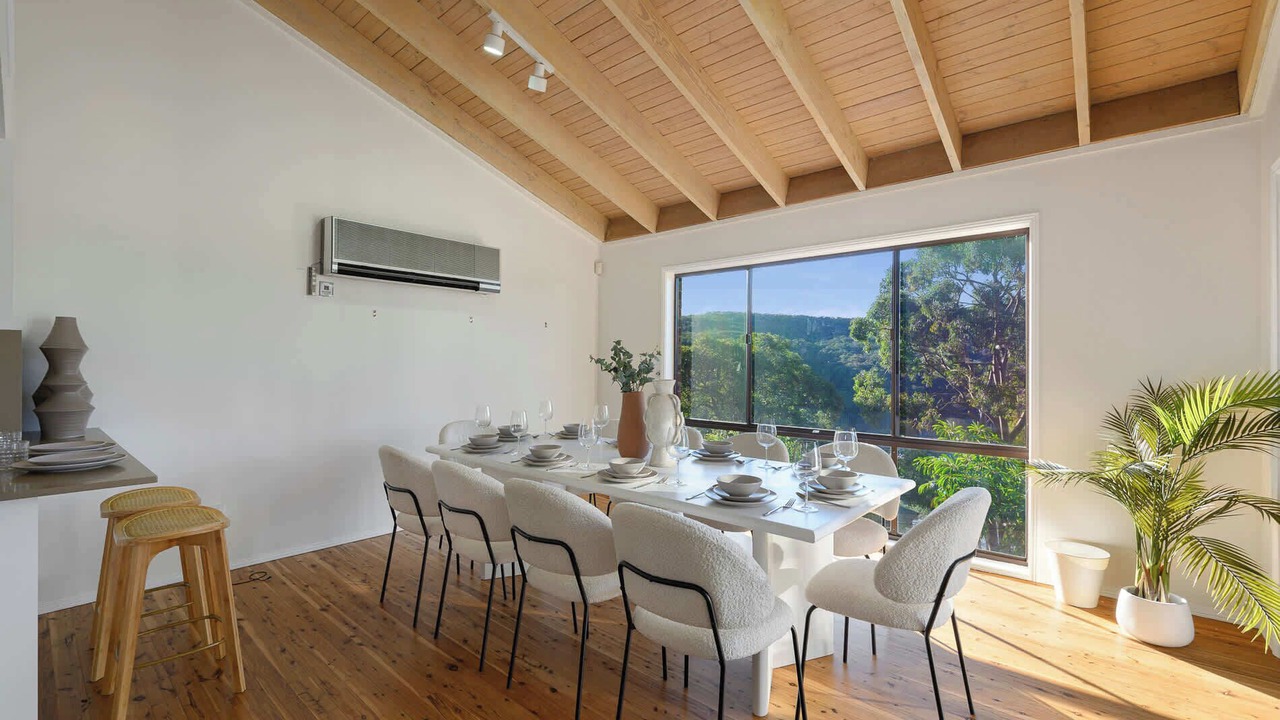 Photo of Others in Tascott