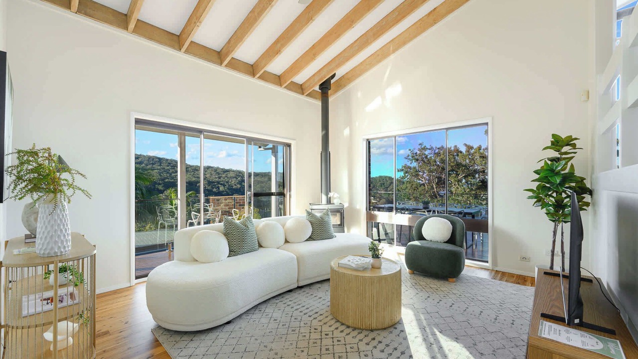 Photo of Livingroom in Tascott