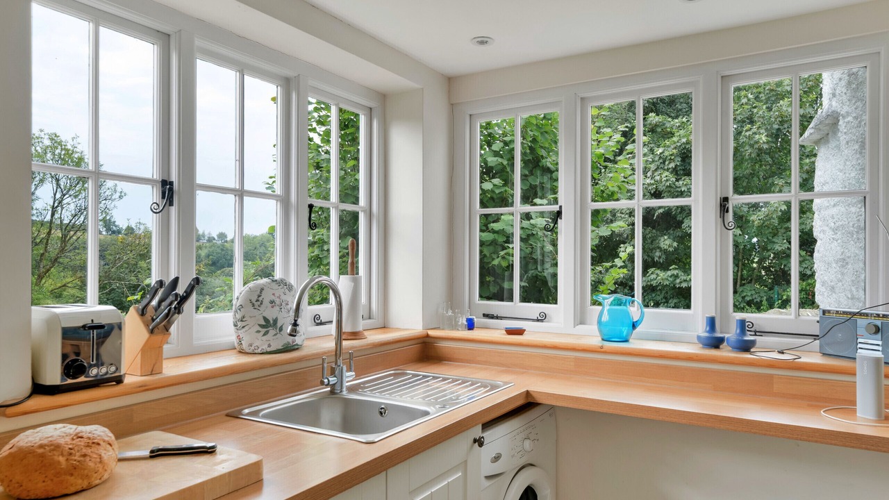 Photo of Kitchen in Totnes