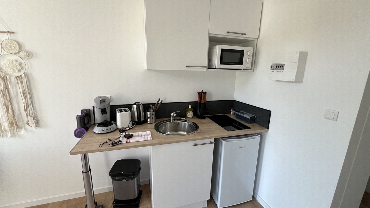 Photo of Kitchen in Lens