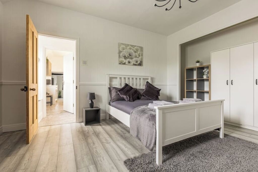 Photo of Bedroom in Syston