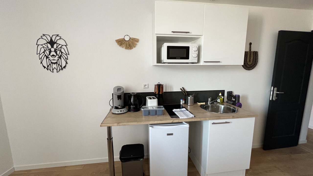 Photo of Kitchen in Lens