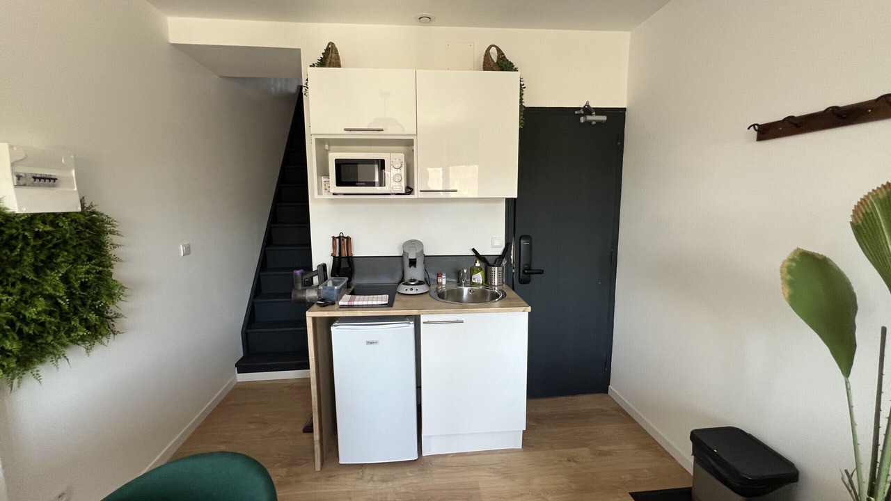 Photo of Kitchen in Lens