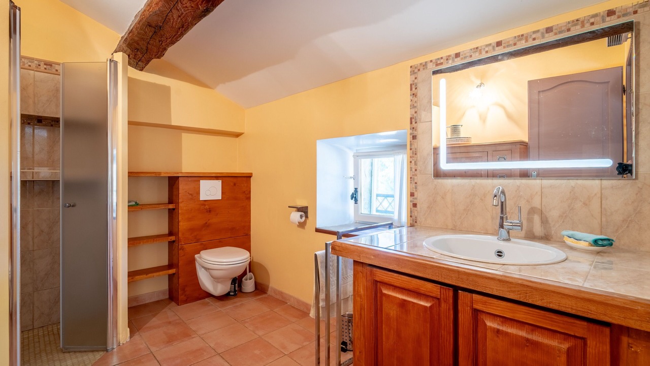 Photo of Bathroom in Bizanet