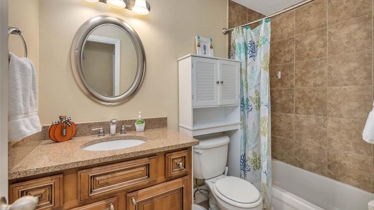 Photo of Bathroom in Saint Simons Heights
