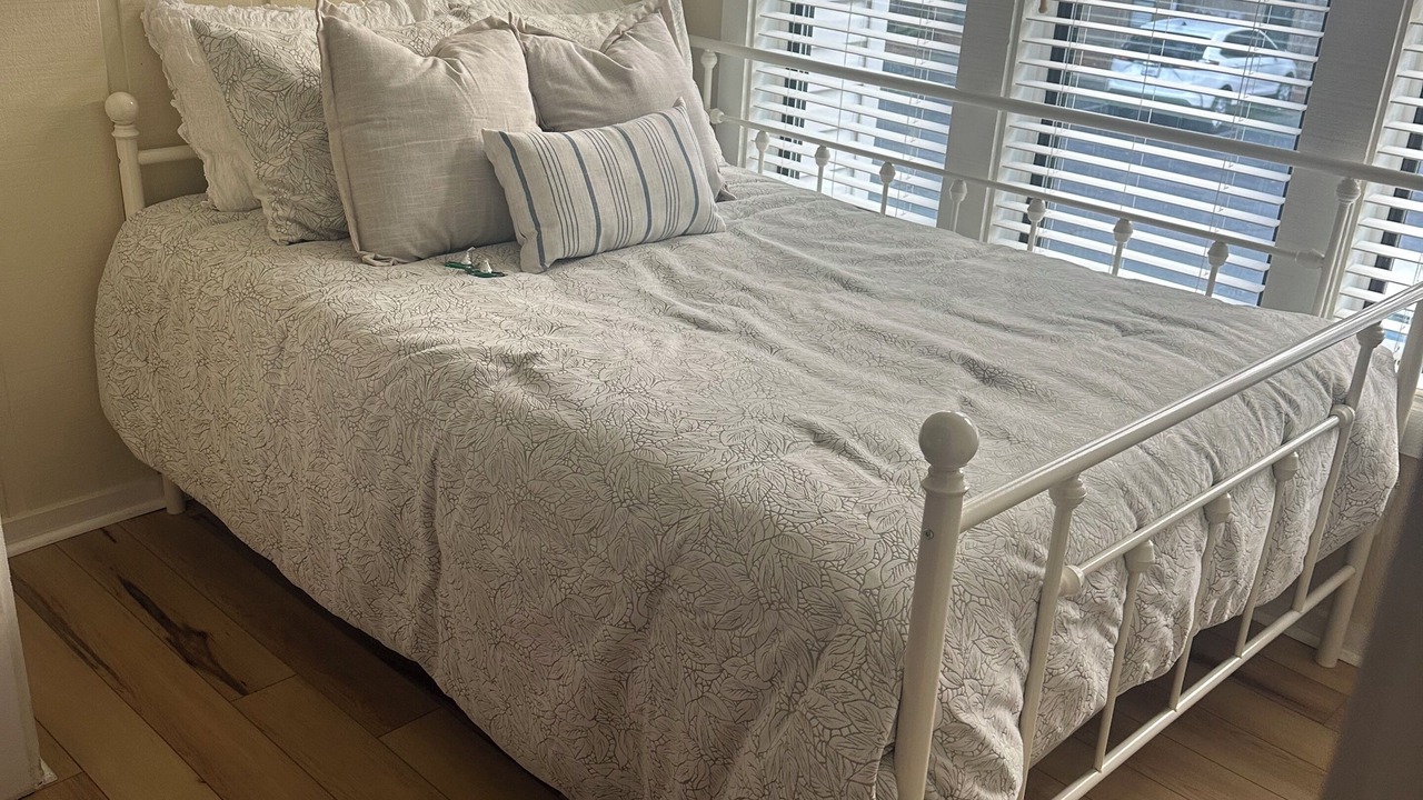 Photo of Bedroom in Saint Simons Heights