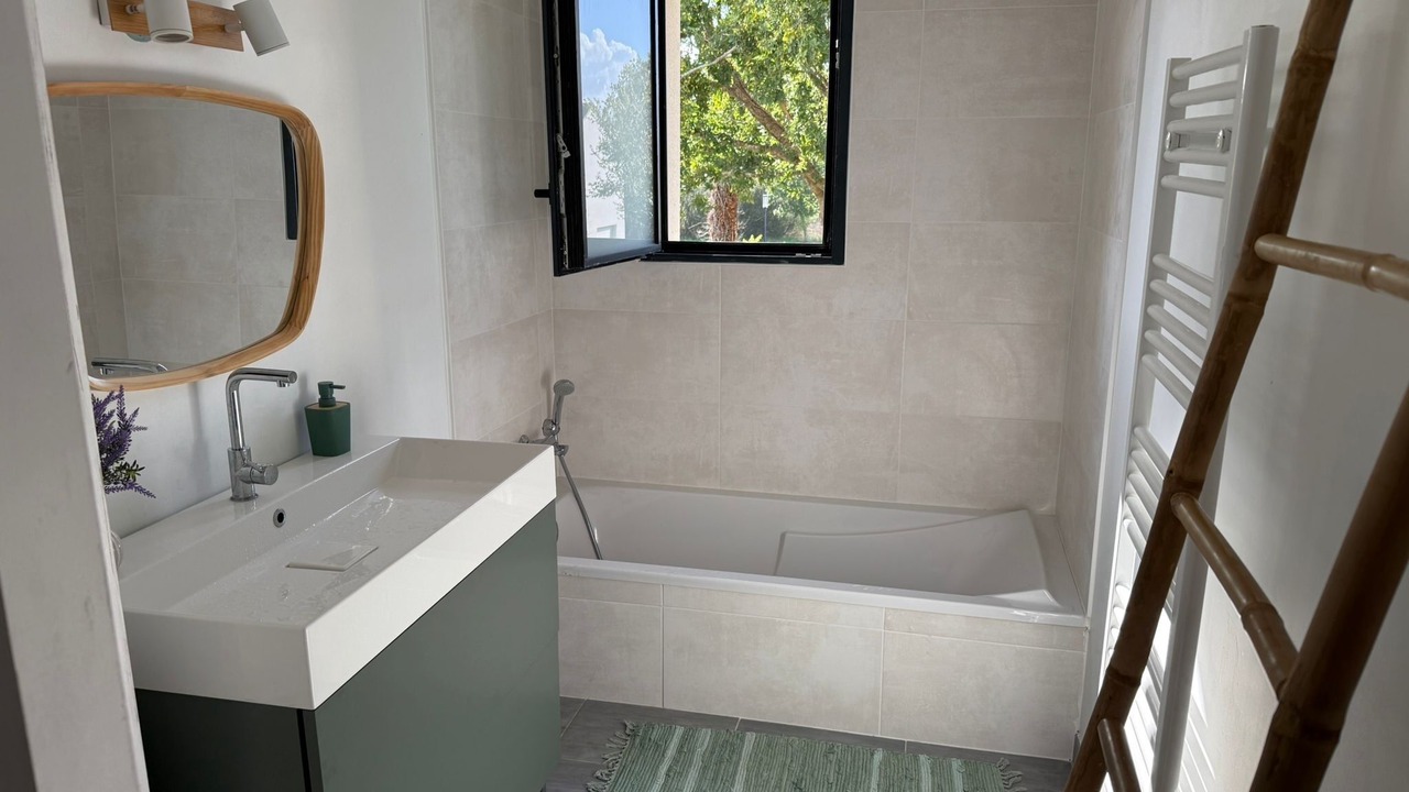 Photo of Bathroom in Asserac