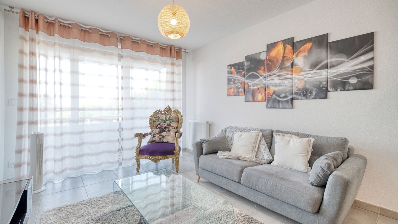 Photo of Livingroom in Marqueille