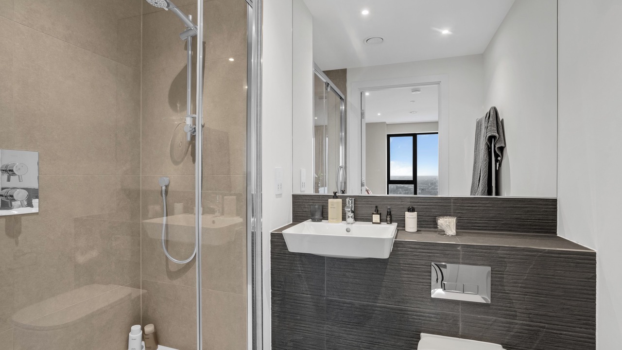 Photo of Bathroom in Bromley North