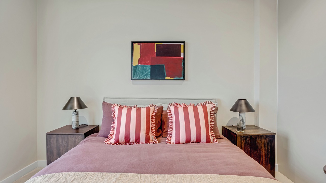 Photo of Bedroom in Bromley North