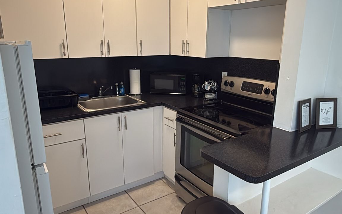 Photo of Kitchen in Hallandale Beach