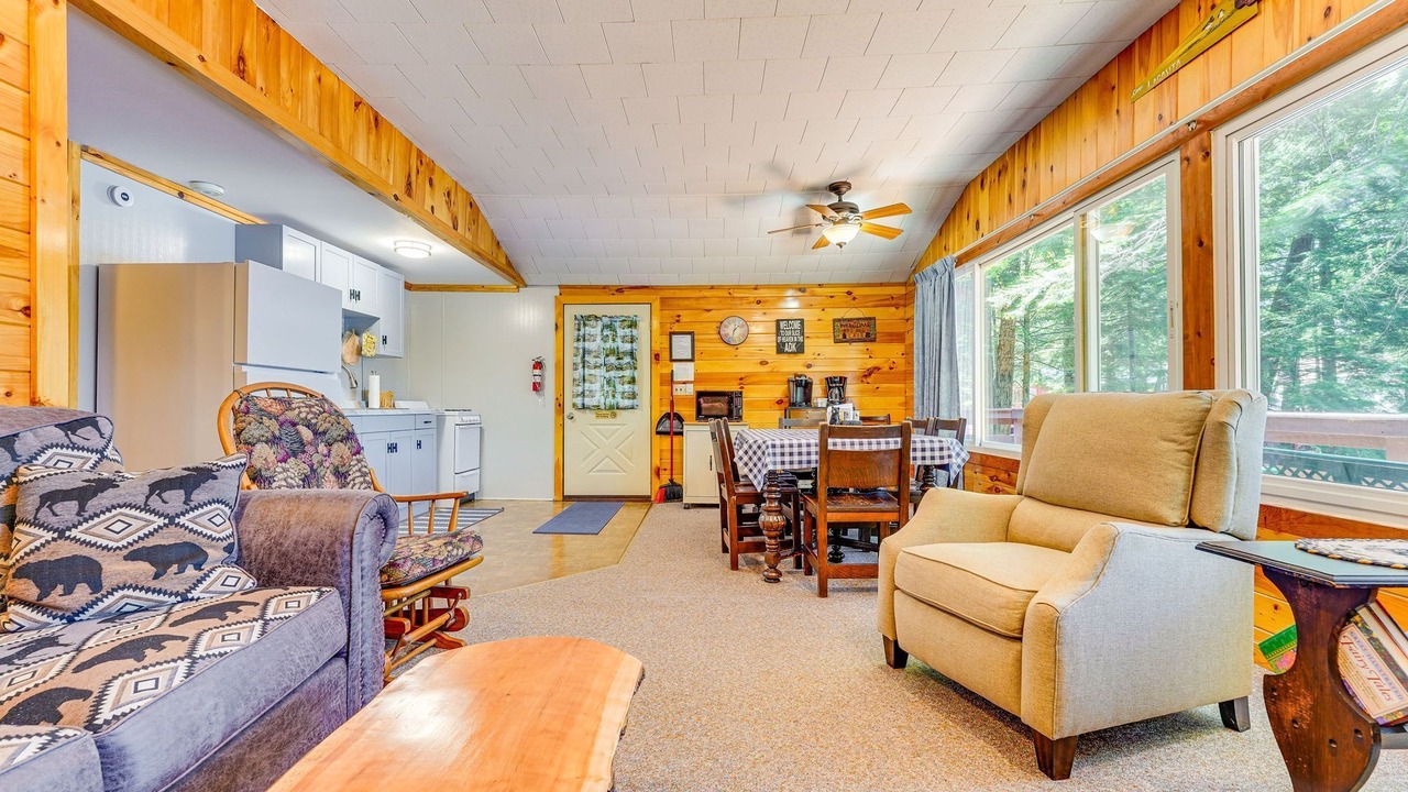 Photo of Livingroom in Inlet