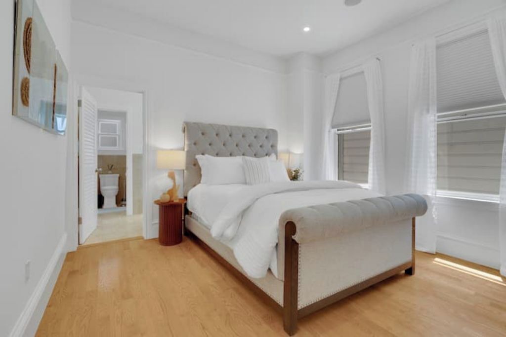 Photo of Bedroom in Lower Pacific Heights