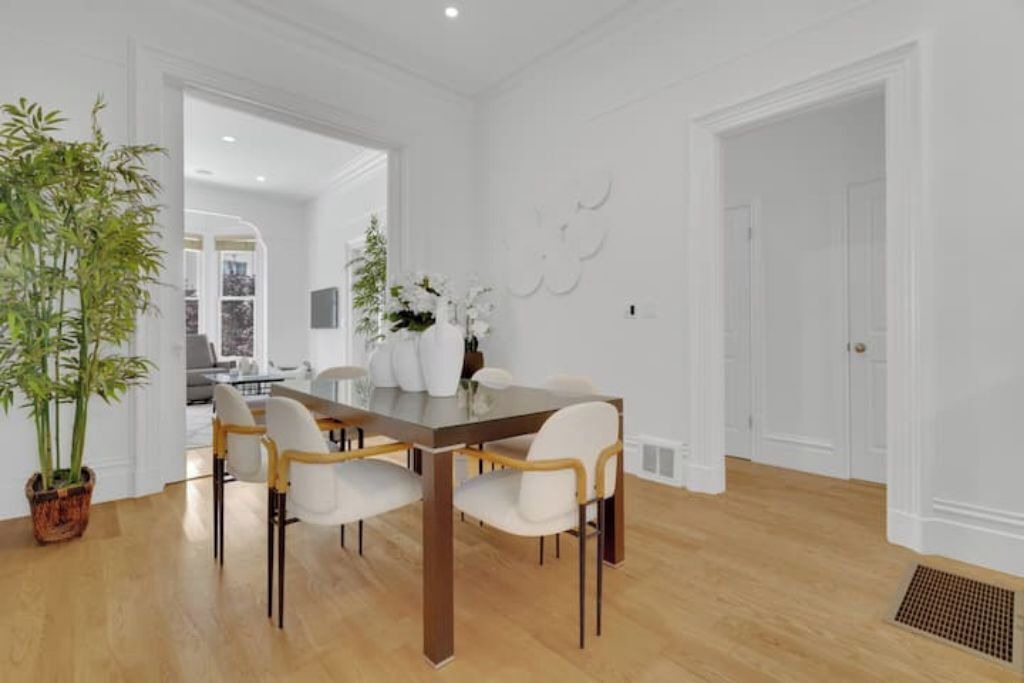 Photo of Others in Lower Pacific Heights