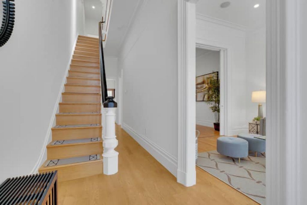 Photo of Others in Lower Pacific Heights