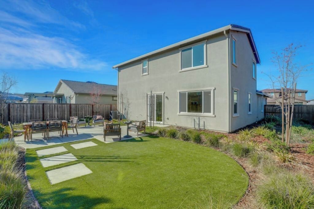 Photo of Outdoor in Lathrop