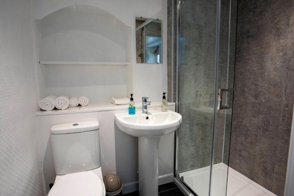 Photo of Bathroom in Morebattle