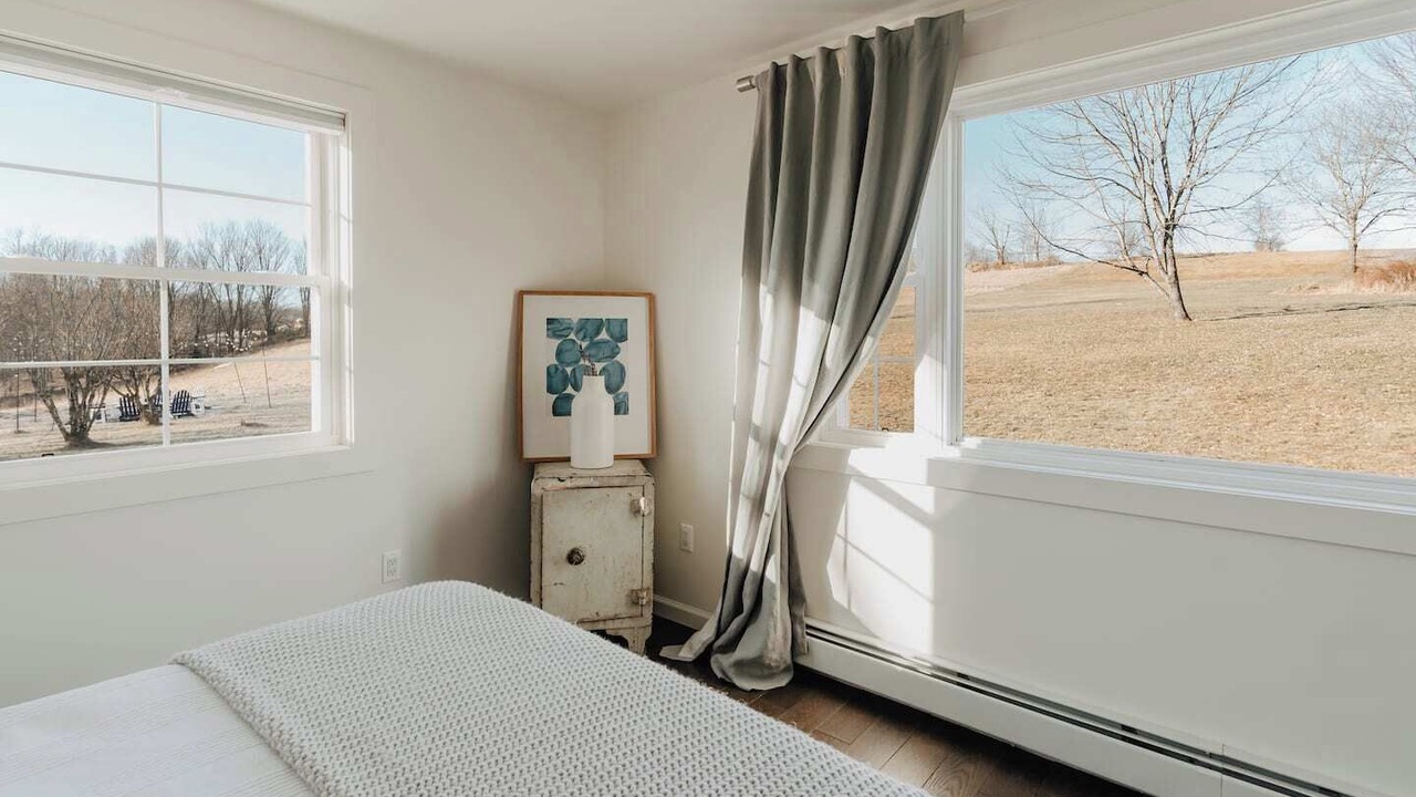 Photo of Bedroom in Town of Delaware